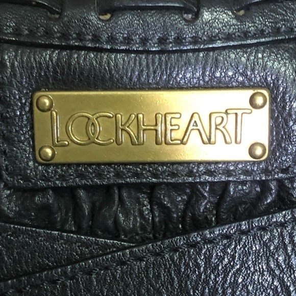 Lockheart Large Black Grainy Leather with Ruched and Buckle Design - Picture 13 of 13